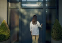 Drzwi wejściowe – trendy 2023